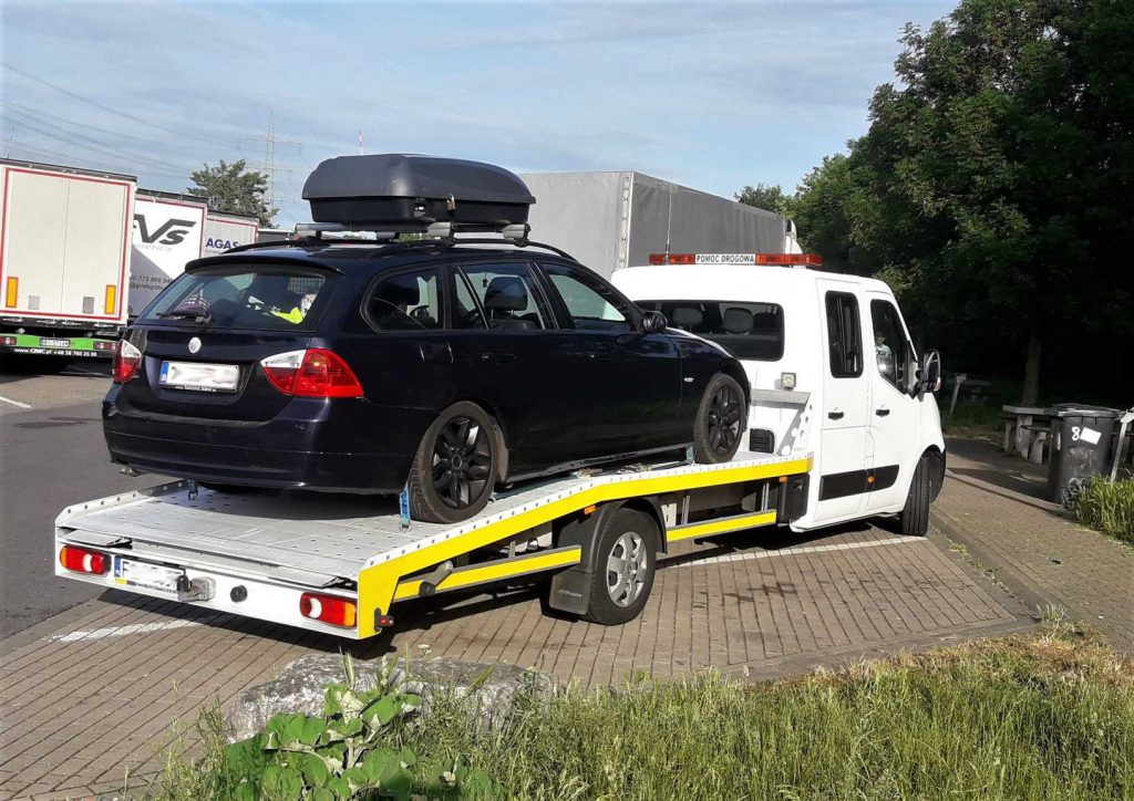 Holowanie z autostrady w Niemczech LKT Biuro Nieruchomości