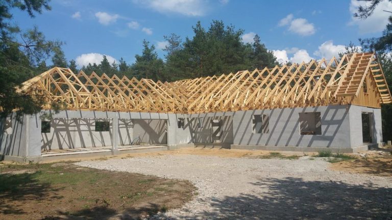 Konstrukcje dachowe które pomogą twojej budowli